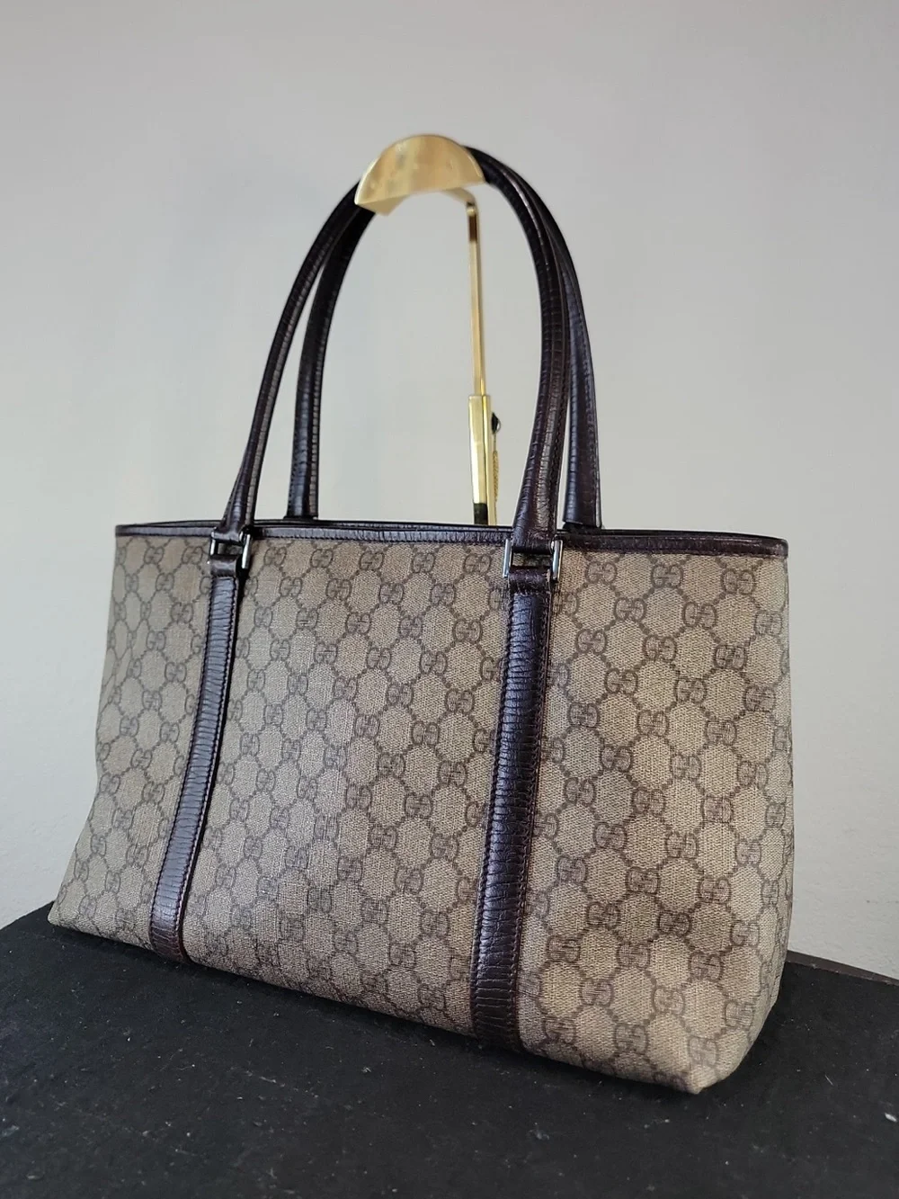 •GUCCI• GG supreme joy tote
